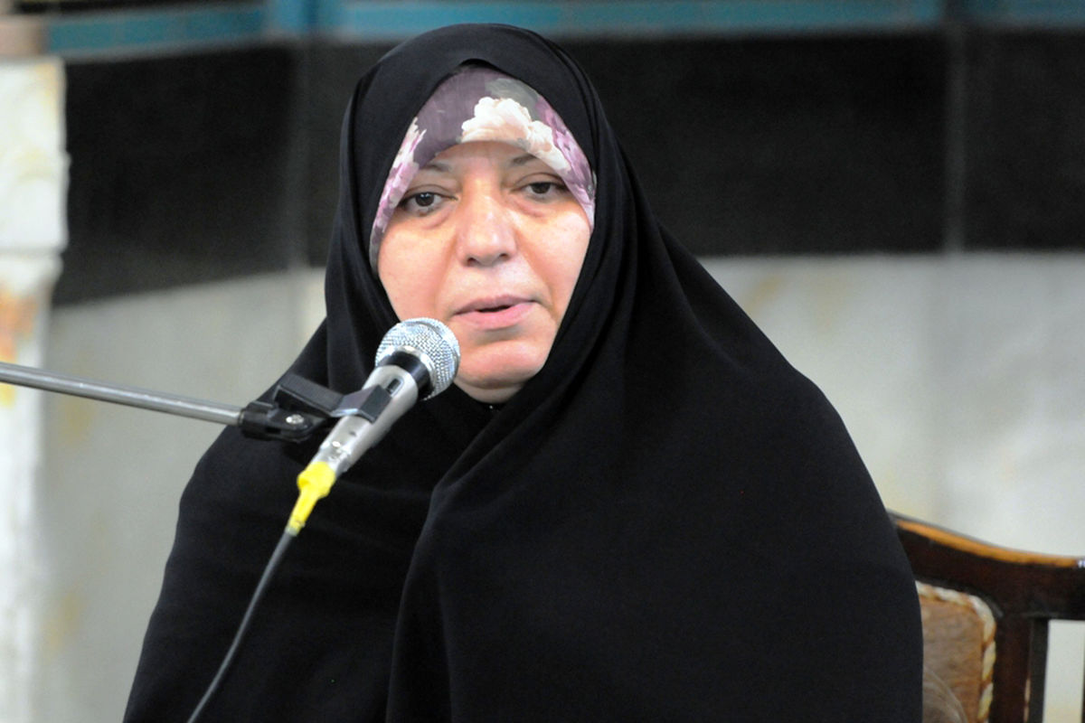 معرفی یک زن به عنوان کاندیدا در انتخابات هیات رئیسه مجلس