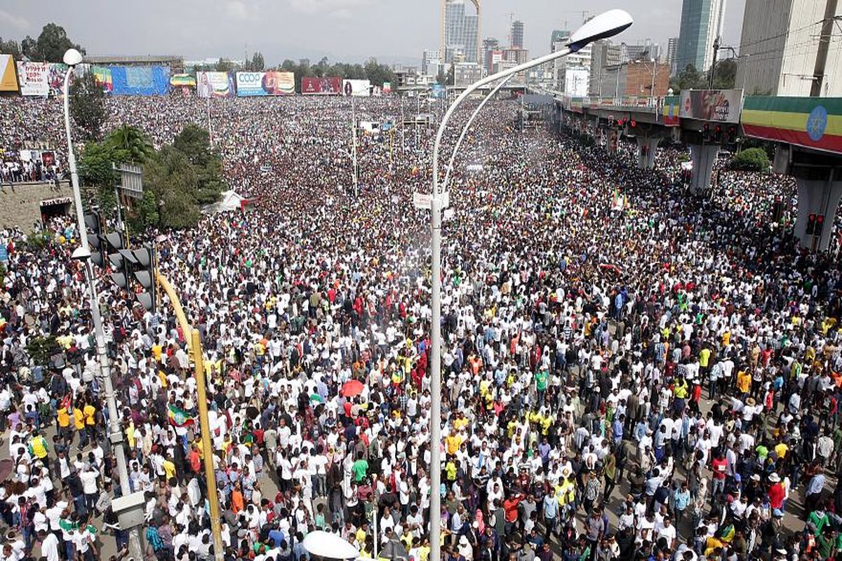 سخنرانی نخست‌وزیر اتیوپی به خاک و خون کشیده شد