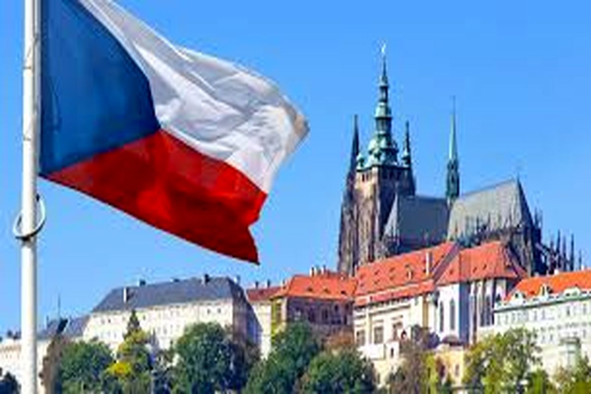 دولت جمهوری چک رای اعتماد گرفت