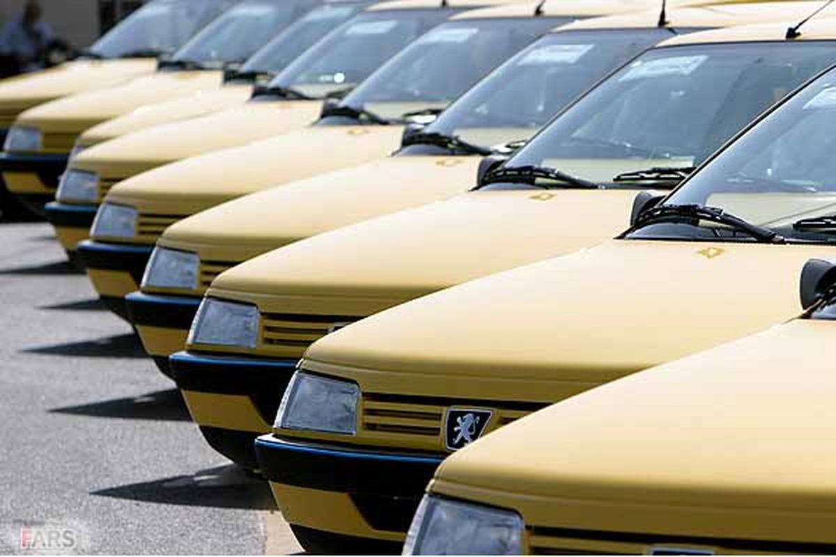 ۱۳ هزار تاکسی فرسوده با مشارکت پست بانک نوسازی می‌شود