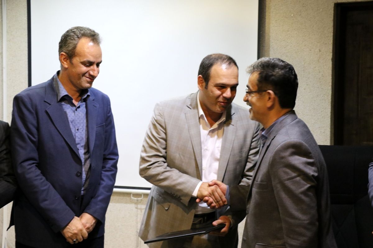 شهردار لاهیجان به عنوان دبیر جشنواره تئاتر خیابانی شهروند منصوب شد