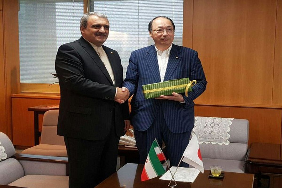 سفیر ایران با وزیر محیط زیست ژاپن دیدار کرد