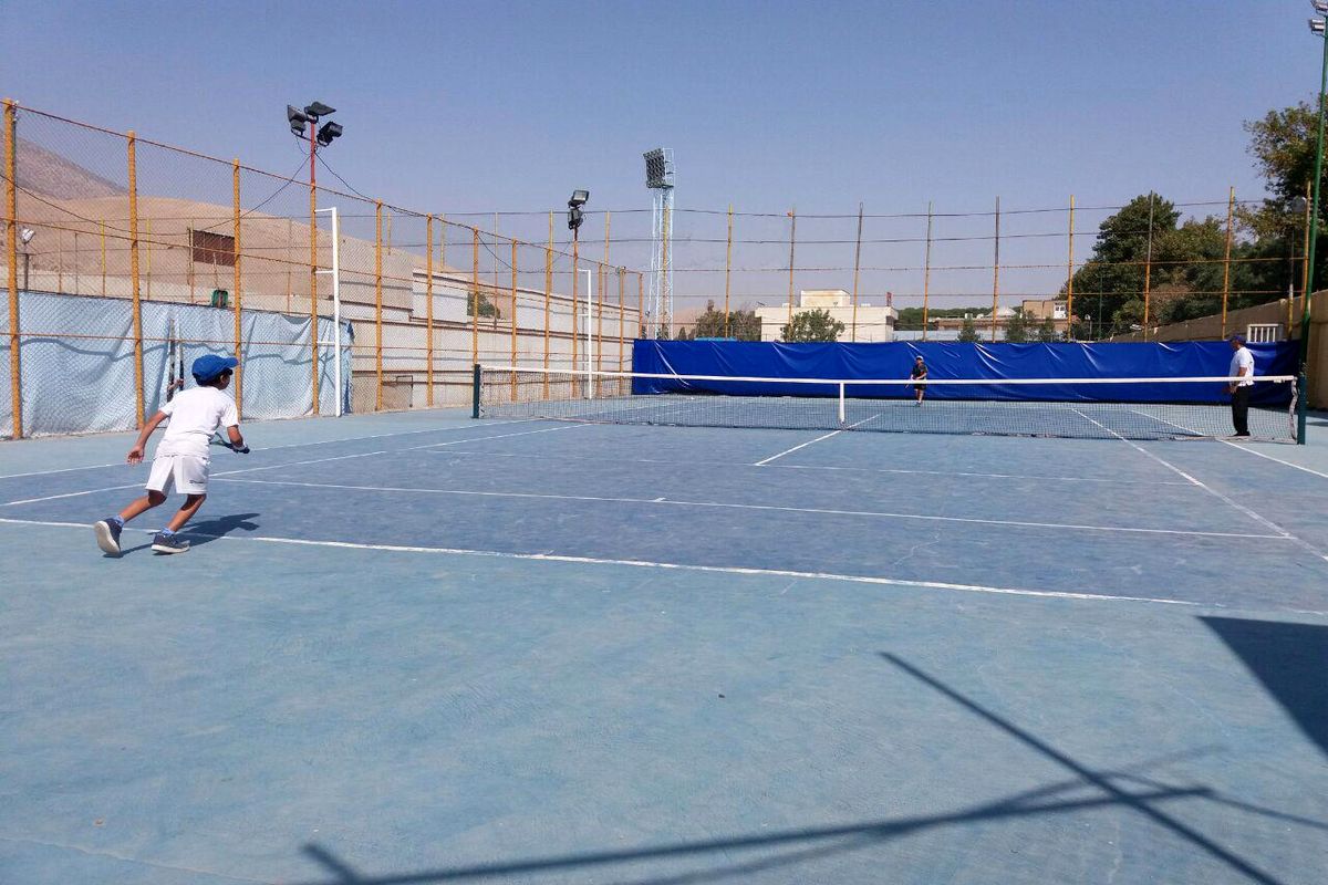 تنیسورهای برتر نونهالان لرستان مشخص شدند