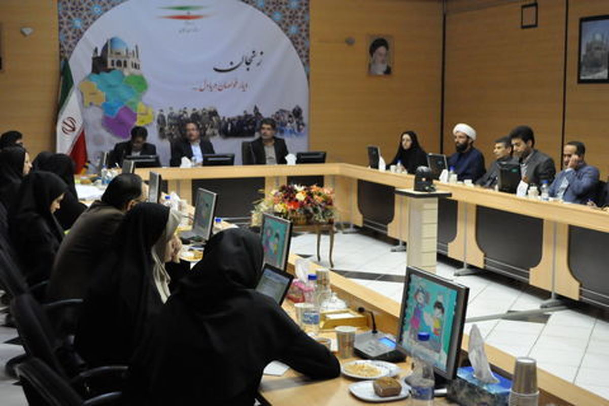 در جلسه هفته ملی و روز جهانی کودک در استانداری زنجان مطرح شد:آینده را باید ساخت