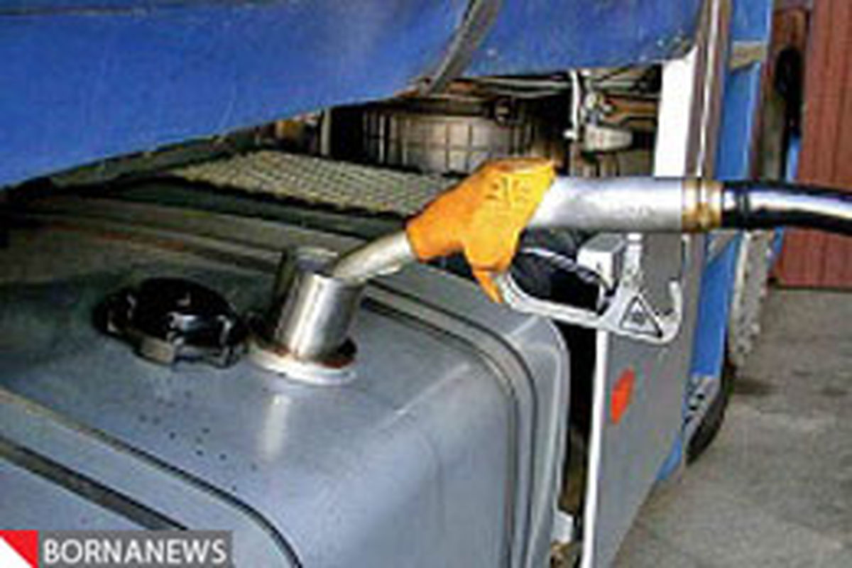 کشف ۳ هزار لیتر سوخت از یک کامیون ترک توسط ماموران گمرک