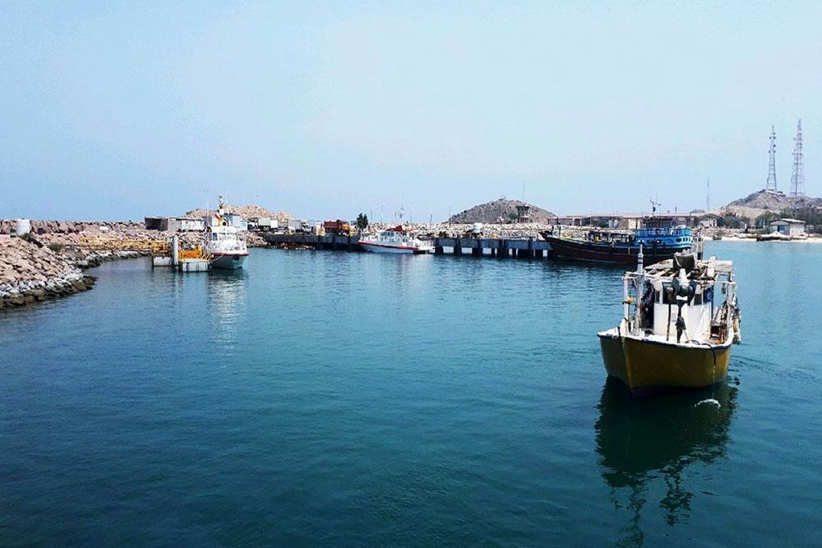 همگرایی برای توسعه زیرساخت های بندری و دریایی در جزیره ابوموسی/پروژه لایروبی بندرگاه کلید خورد