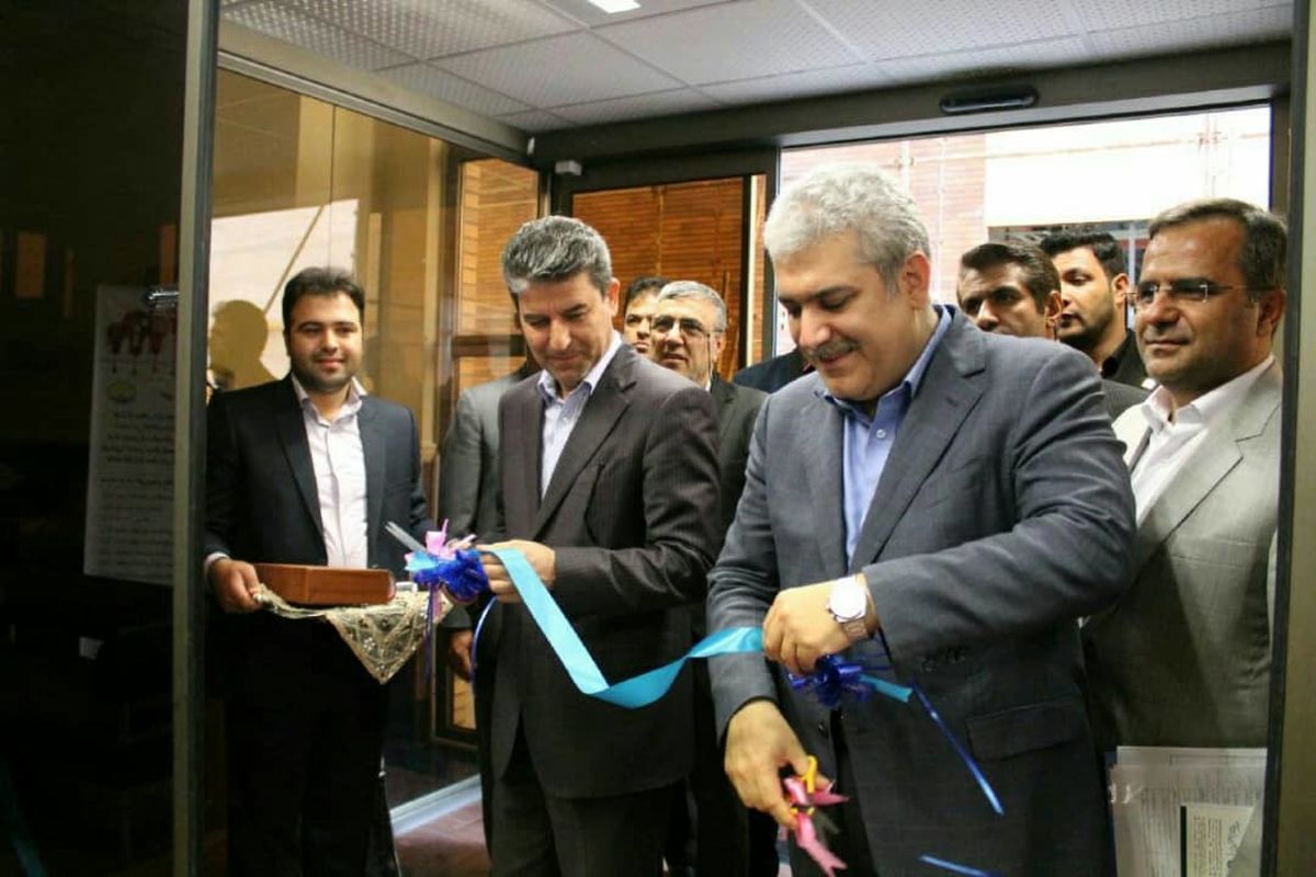 افتتاح ساختمان مرکز رشد و رونمایی از ۱۰ محصول فناورانه پارک علم و فناوری آذربایجان غربی