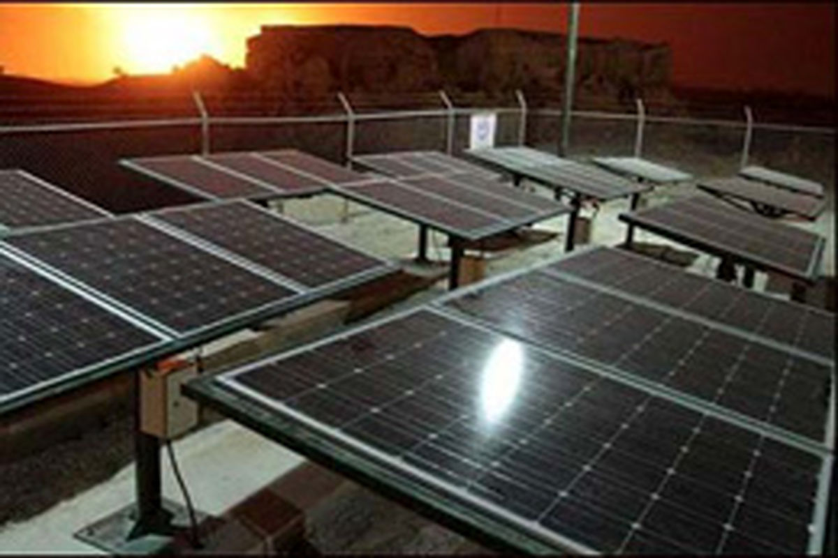 افتتاح اولین نیروگاه خورشیدی فردا در سمنان  با حضور وزیر نیرو
