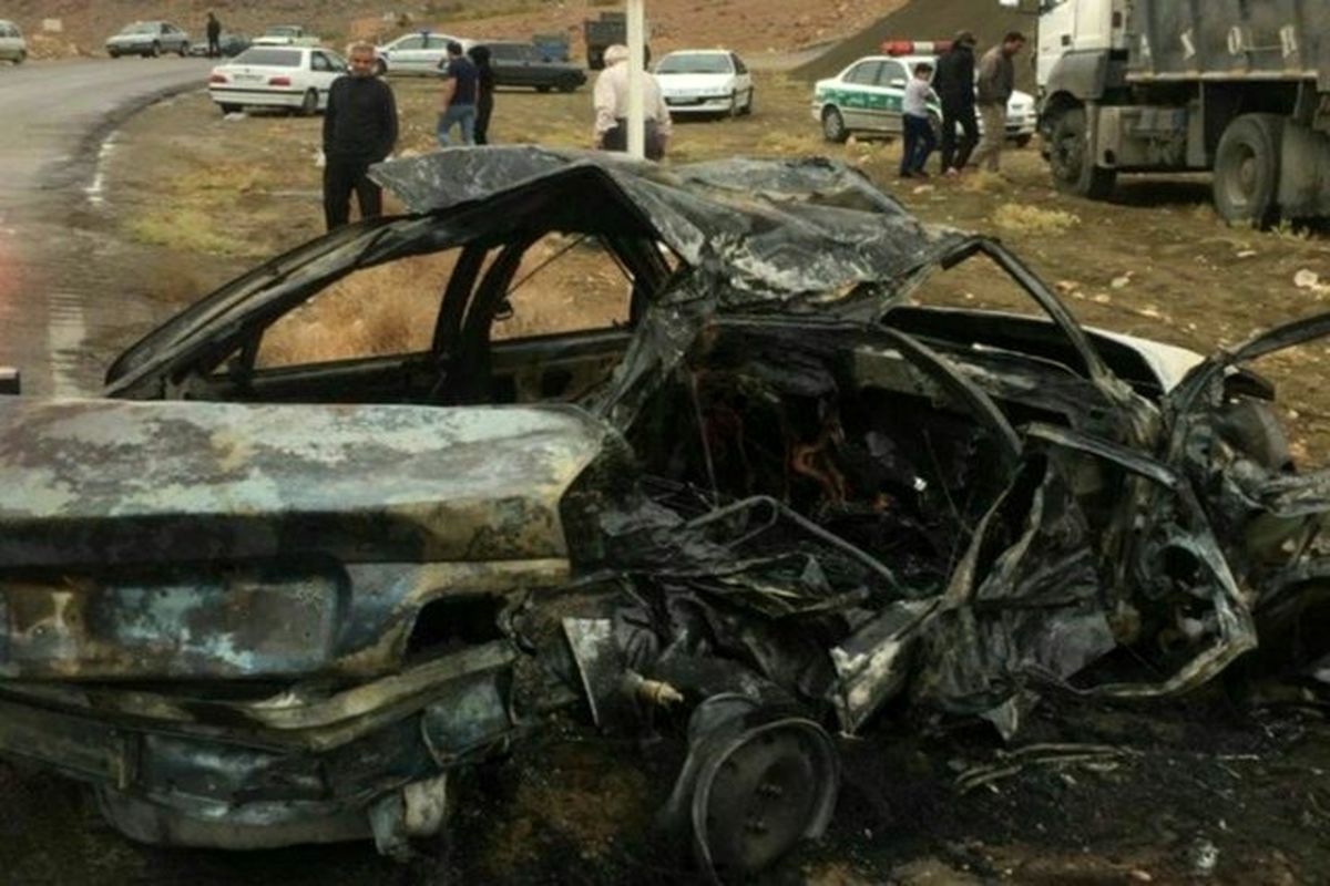 مرگ دلخراش راننده پژو در شعله های آتش