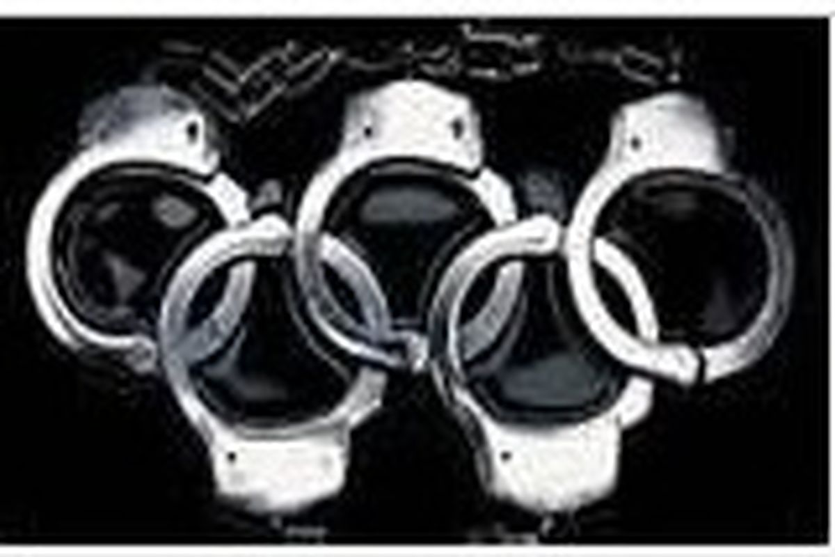 دستگیری دو سارق با ۲۵ فقره سرقت در بندرانزلی
