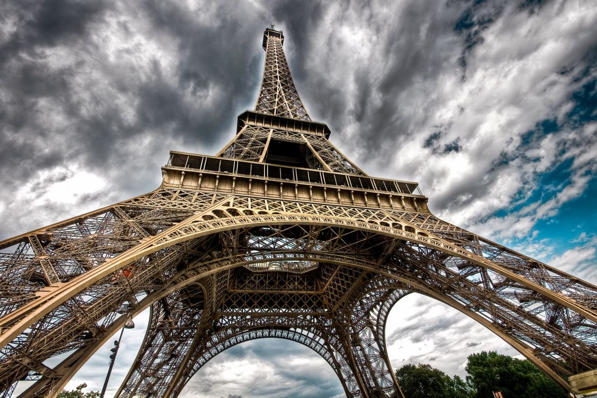 برج ایفل در پاریس بسته شد