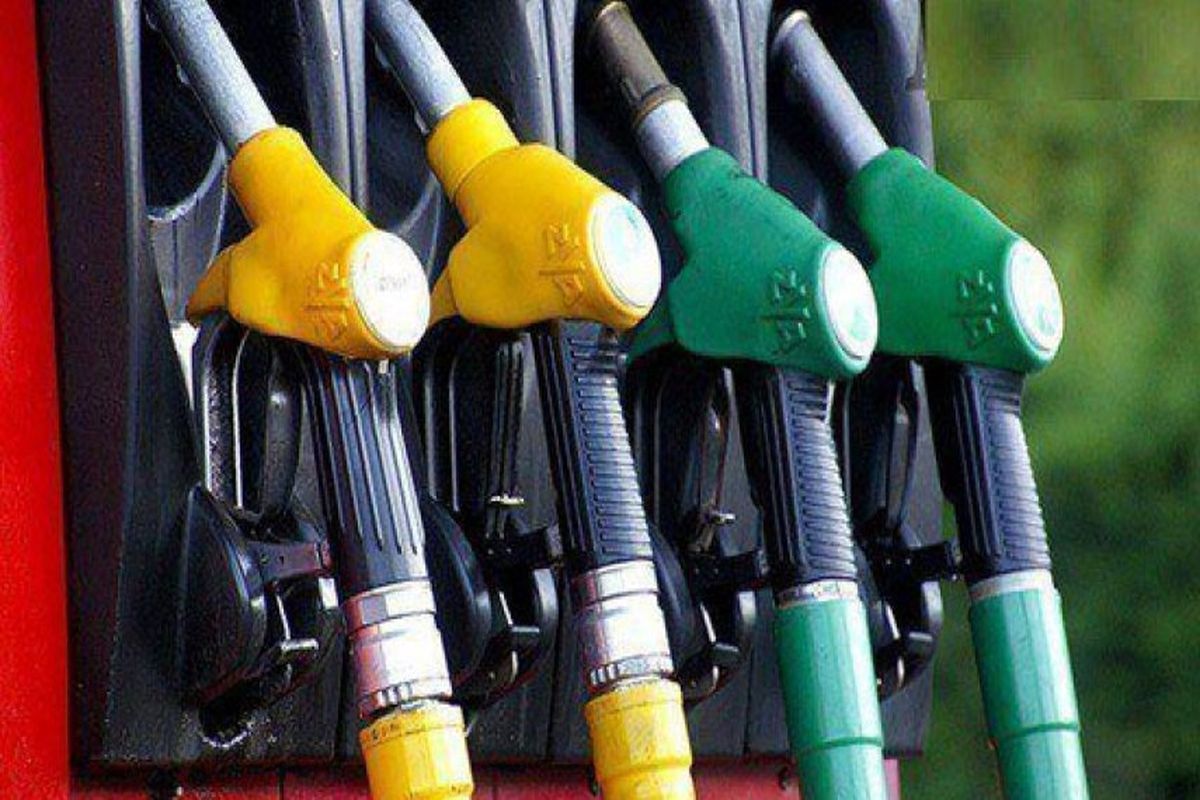 سه سناریو برای قیمت‌گذاری و شیوه توزیع بنزین
