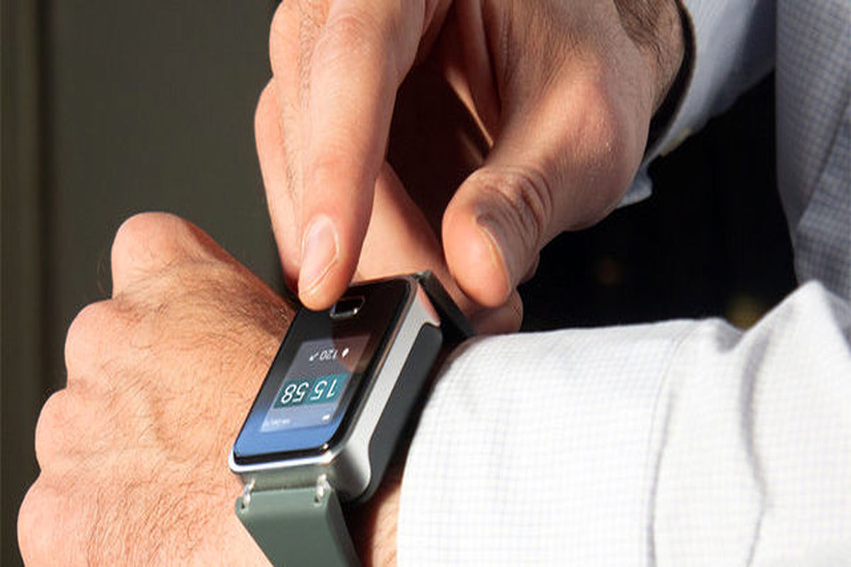 ساعت مچی هوشمندی که  فشار خونتان را اندازه گیری میکند
