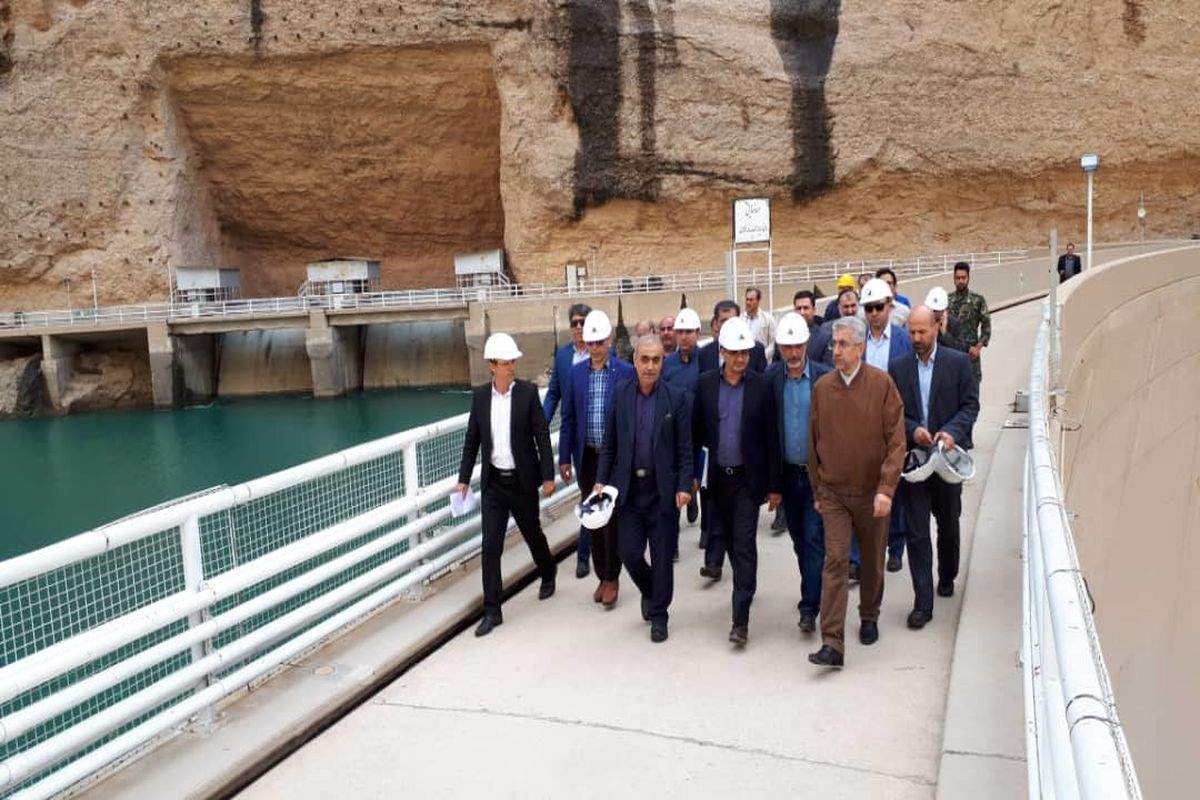 تخلیه ۱۸۰۰ متر مکعب بر ثانیه از سد دز برای پذیرش سیلاب‌های جدید