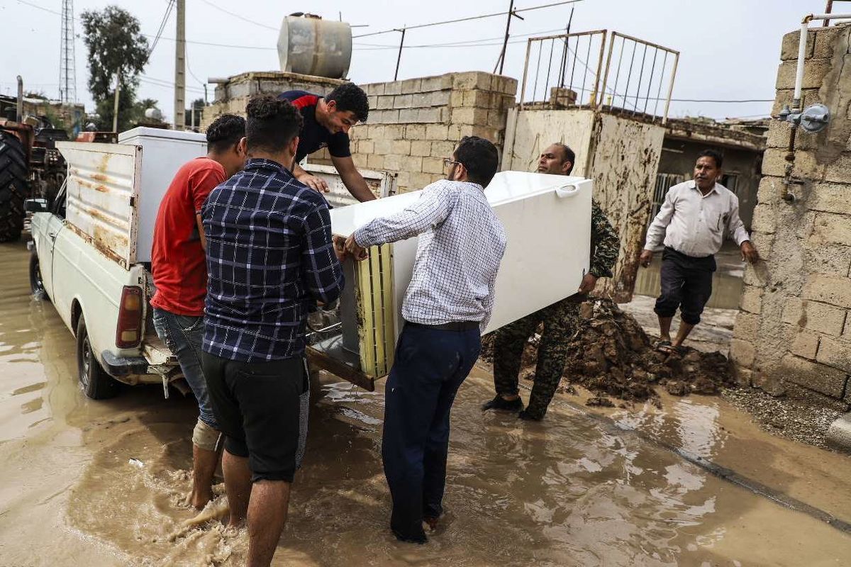 چهارمین تیم ویژه عملیاتی اورژانس به"معمولان" و "پلدختر" اعزام شد