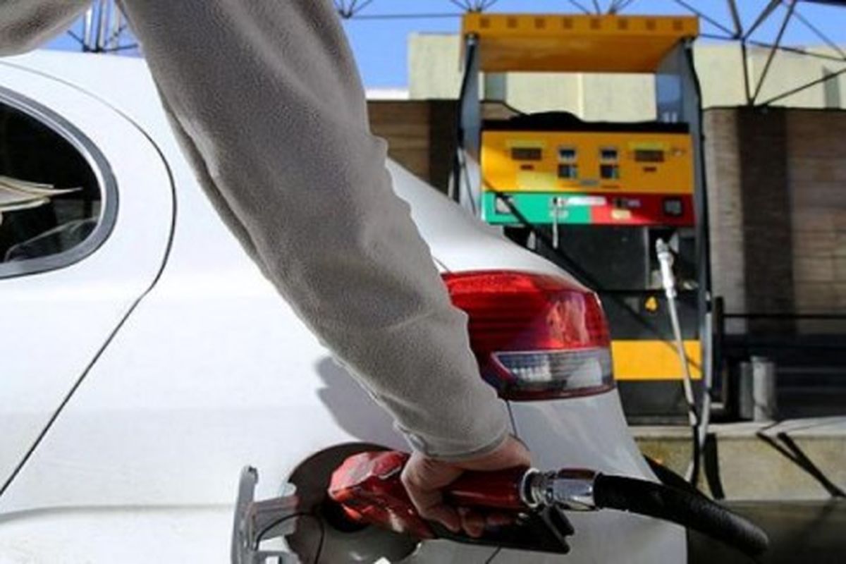 توزیع بیش از ۵۶ میلیون لیتر بنزین در منطقه زاهدان طی نوروز امسال