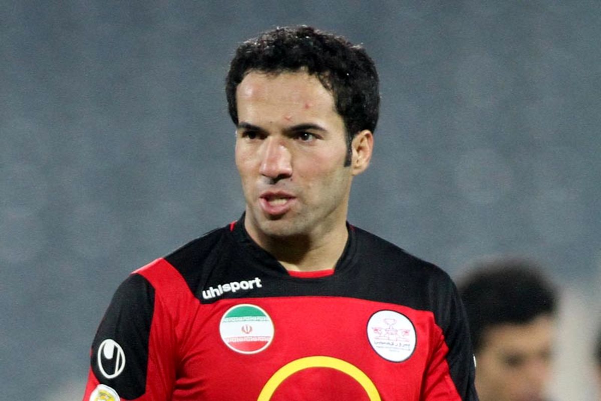 ۹۹ درصد قهرمانی پرسپولیس در لیگ برتر قطعی است/ دوست داشتم در این تیم برانکو بازی می‌کردم/ امیدوارم ایوانکوویچ، فرگوسن قرمزها شود