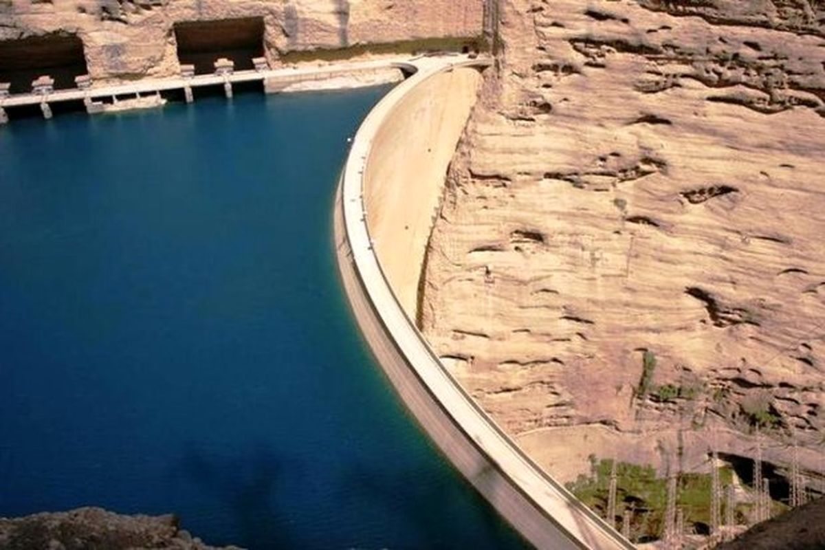 کاهش چشم گیر وردی و خروجی سد/ دبی خروجی ۱۲۰۰ است/۳۰۰ میلیون متر مکعب توان ذخیره سازی آب سد