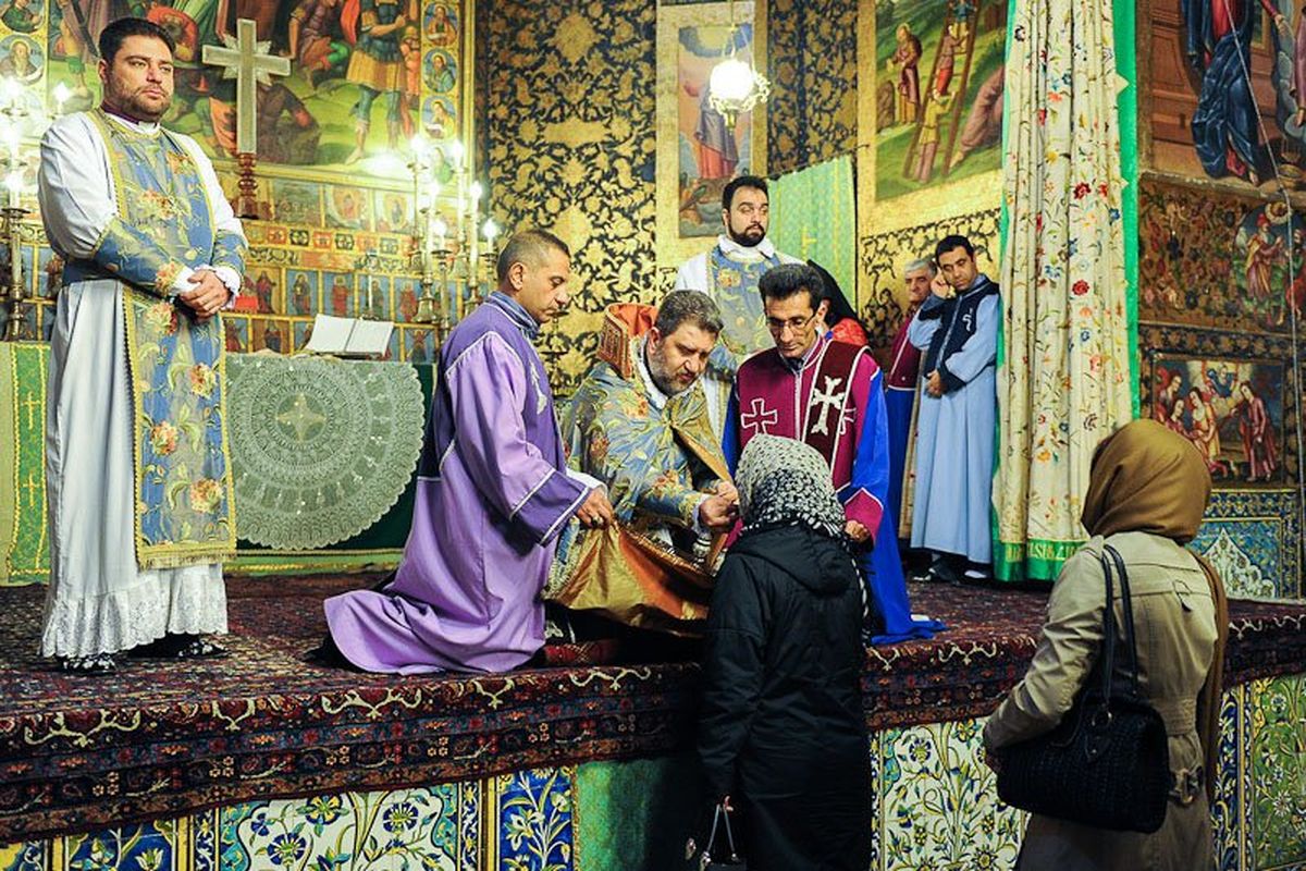 همه چیز درباره آئین عشای ربانی کلیسا وانک اصفهان