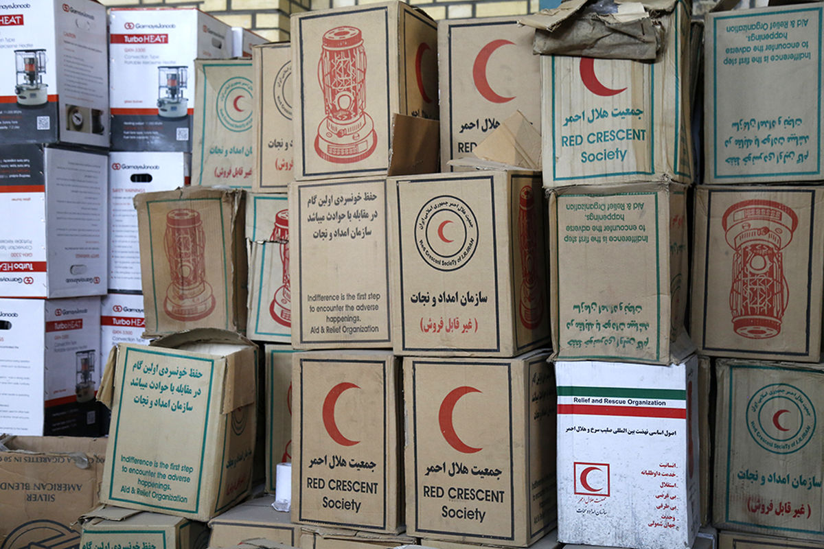 ارسال ۷۰۰ بسته غذایی یک ماهه و ۶۴۰ بسته غذایی ۷۲ ساعته به حادثه‌دیدگان سیل استان هرمزگان