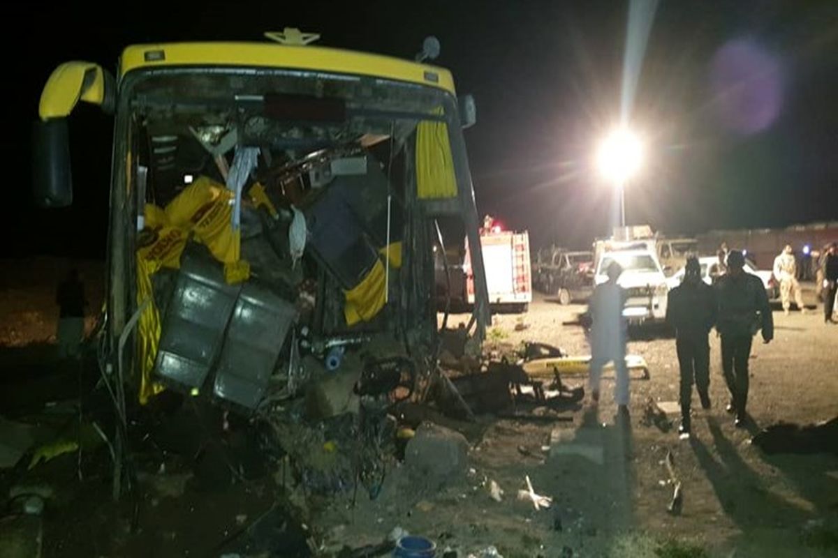 تصادف اتوبوس در زاهدان ۱ کشته و ۲۰ زخمی برجا گذاشت