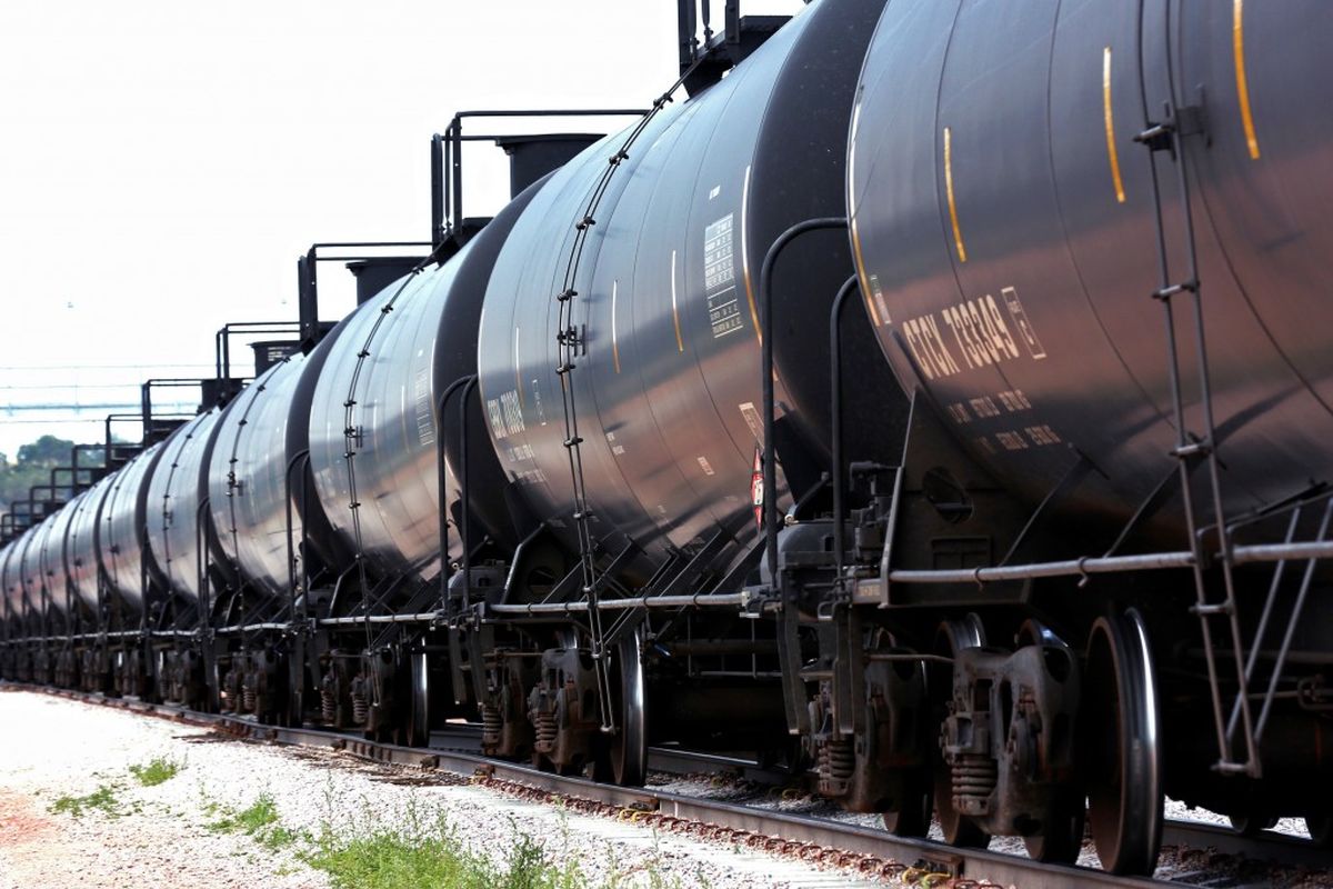 شرکت های مجاز صادرات فرآورده های نفتی اعلام شد