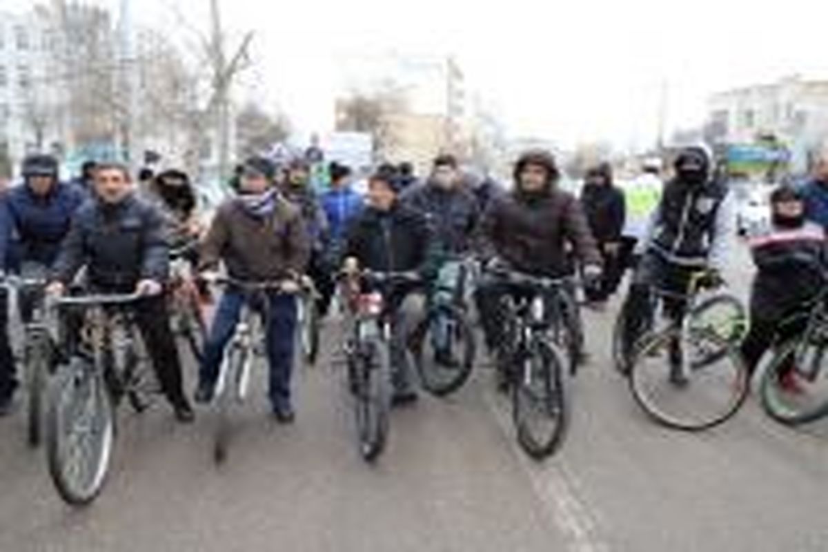 همایش دوچرخه سواری در اردبیل برگزار شد