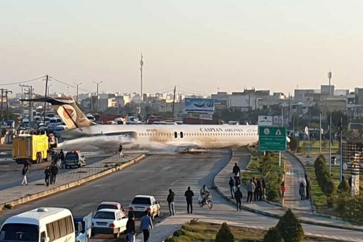 چرا خلبان پرواز تهران-ماهشهر تعلیق شد؟