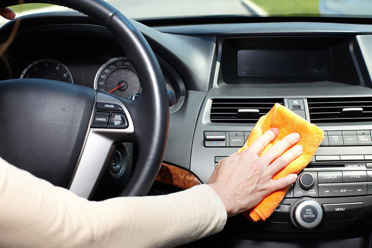 چگونه بوی بد داخل خودرو را از بین ببریم؟