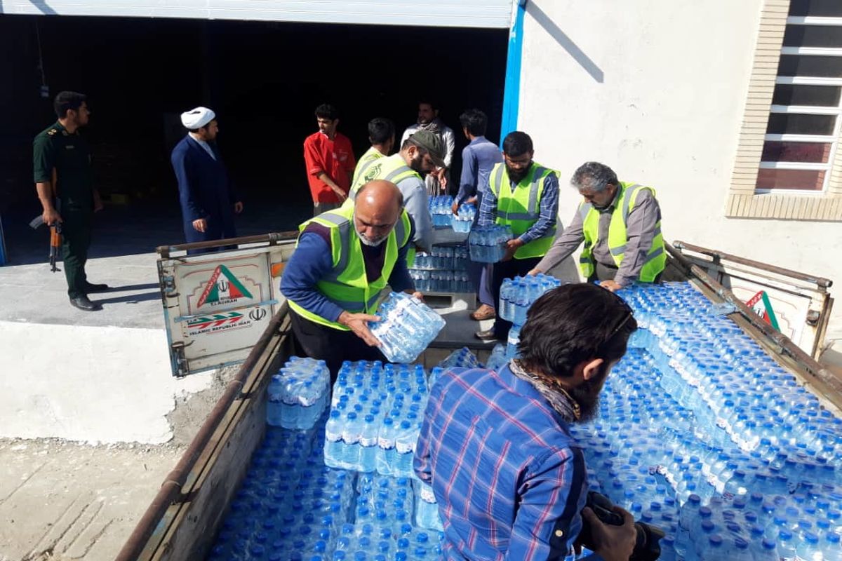 سومین محموله کمک‌های غیرنقدی از محل نیات موقوفات به مناطق سیل زده سیستان و بلوچستان