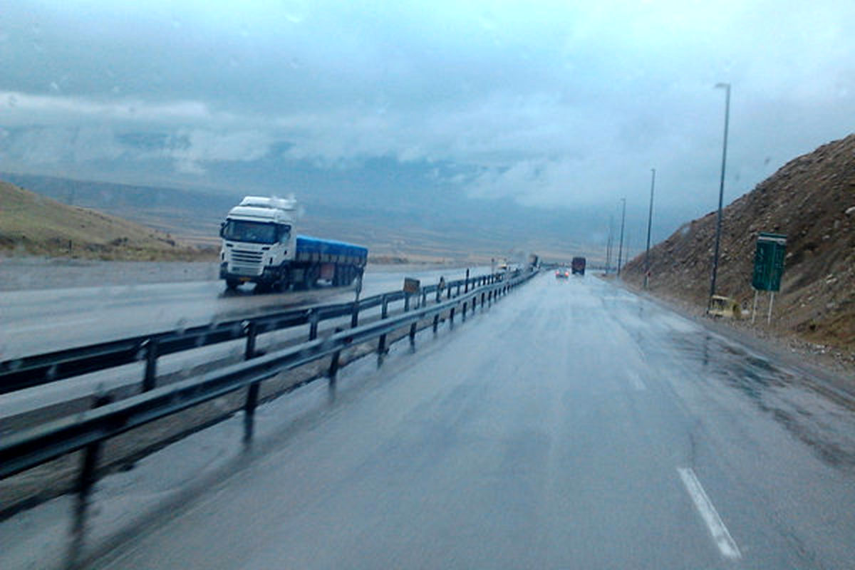 تردد عادی در جاده های استان سمنان