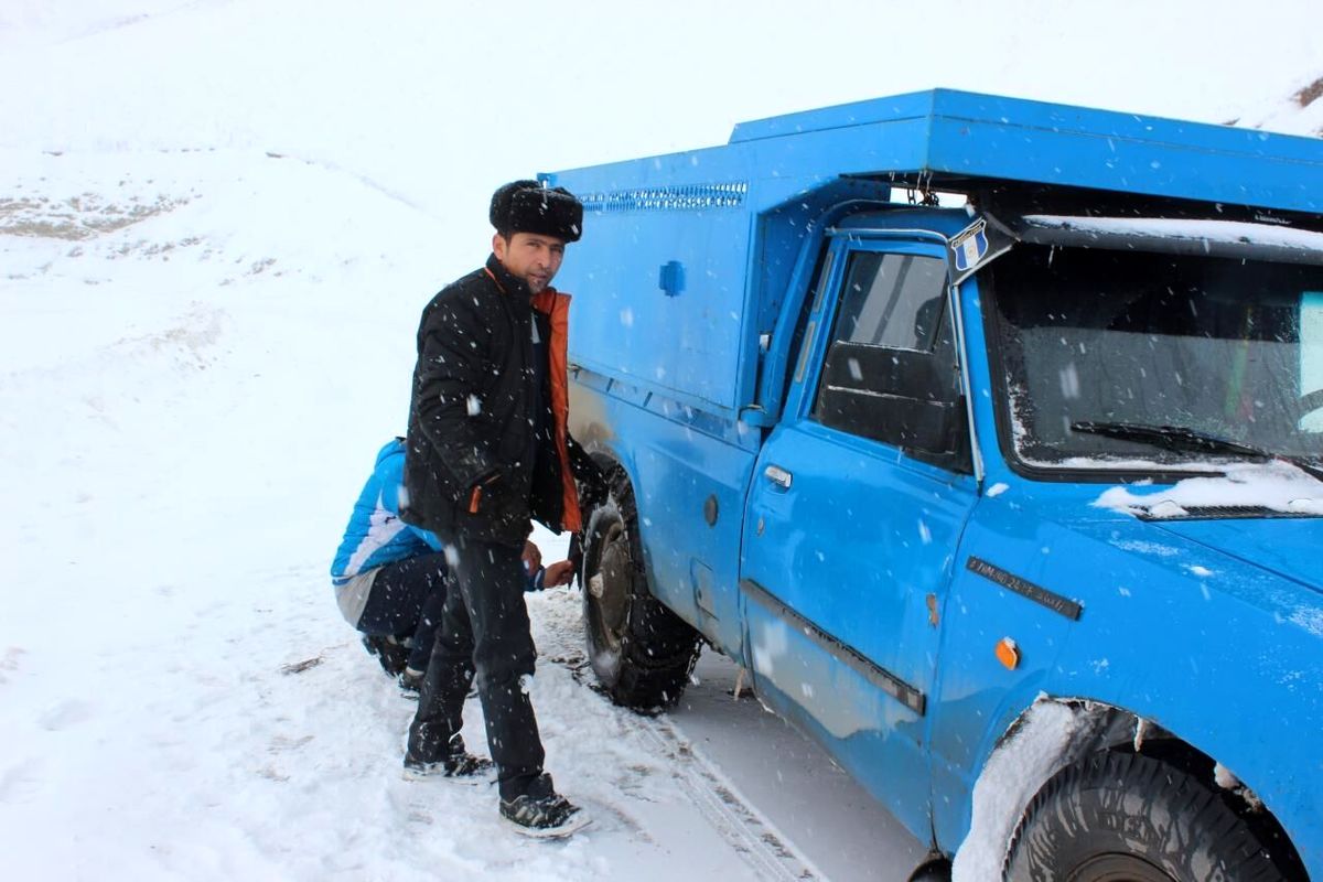 برف راه ۲۰ روستای خلخال را بست