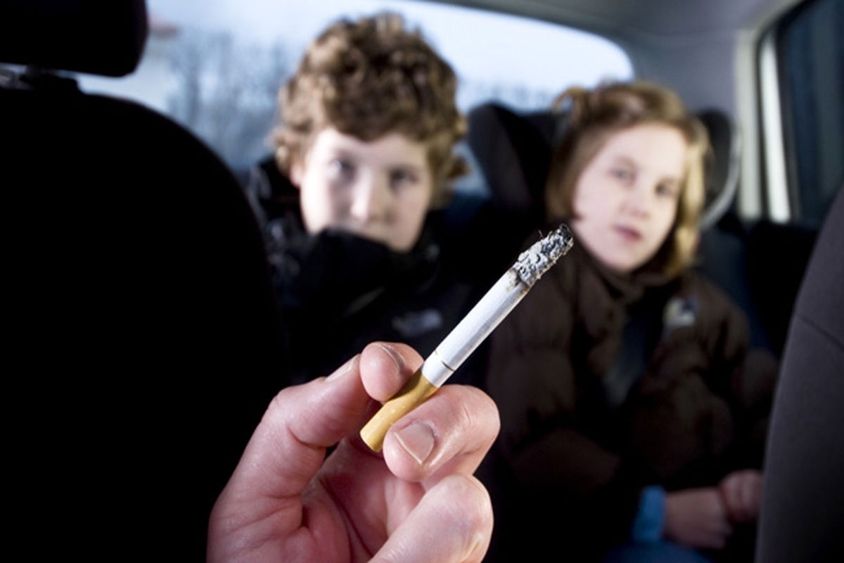 چگونه بوی سیگار داخل خودرو را از بین ببریم؟