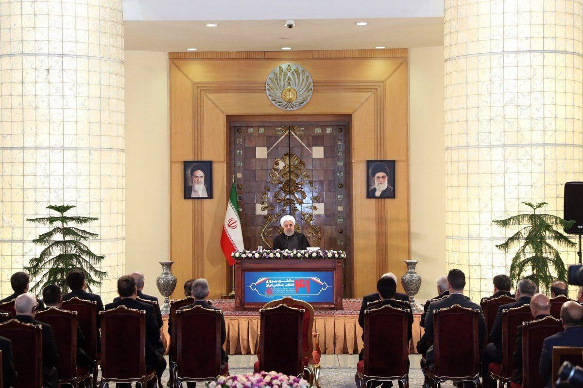 سفرای خارجی مقیم تهران سالگرد پیروزی انقلاب را به روحانی تبریک گفتند