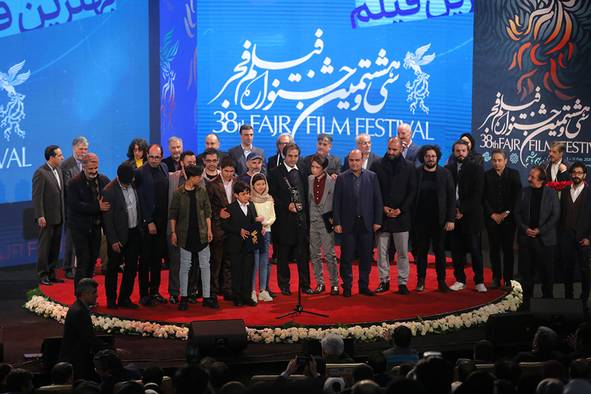 پیام تبریک انجمن بازیگران به بازیگران موفق جشنواره سی و هشتم