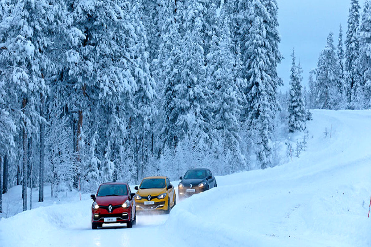 در برف و یخبندان چگونه به راحتی رانندگی کنیم؟