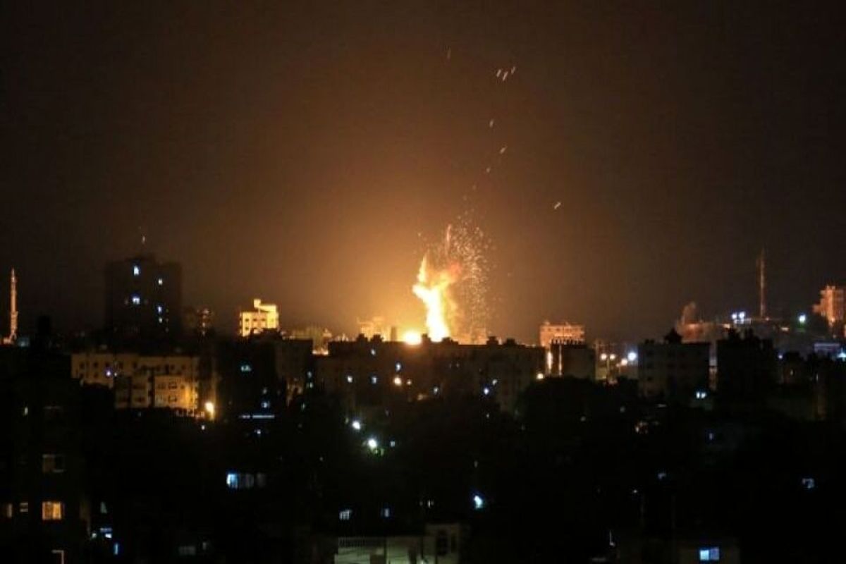 رژیم صهیونیستی یک مقر وابسته به حماس در غزه را بمباران کرد