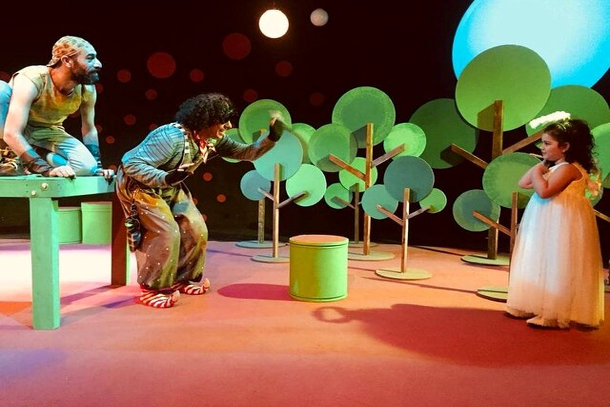 اجازه نمی‌دهیم گروه‌های نمایشی ضرر کنند