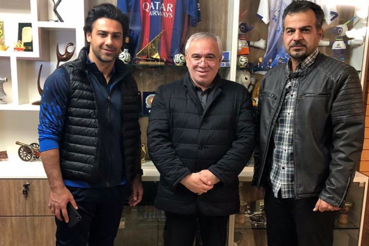 کمبودها و مشکلاتمان را با فتح الله‌زاده مطرح کردیم