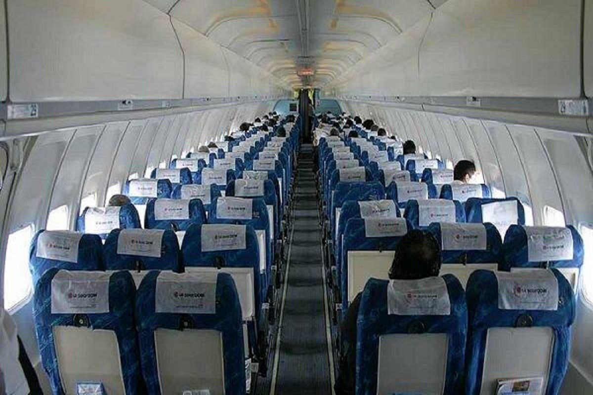 در این هواپیما جایی برای نشستن کرونا نیست!