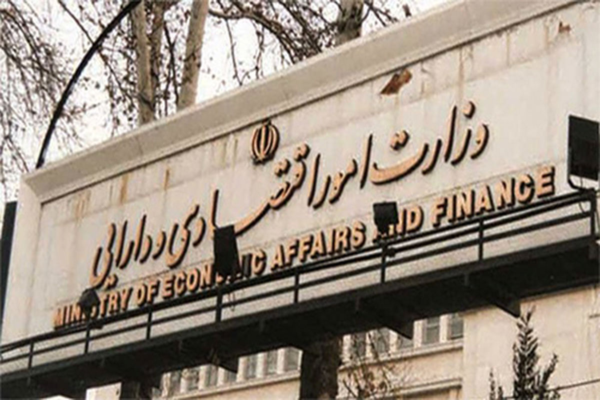 بانک صادرات ایران ترغیب استفاده از خدمات بانکداری غیرحضوری را در دستور کار قرار داد