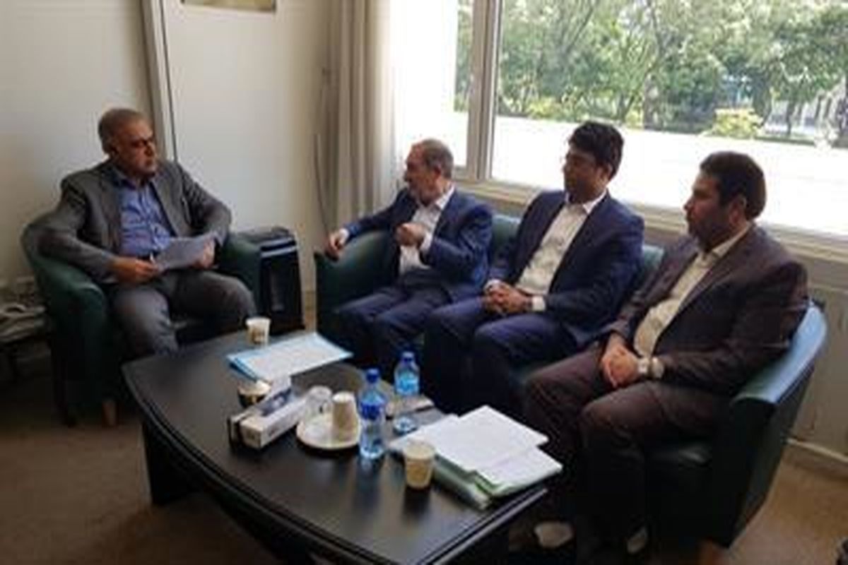 دیدار و گفتگوی مرتضی الویری رئیس شورای عالی استانها و کیانوش جهانبخش