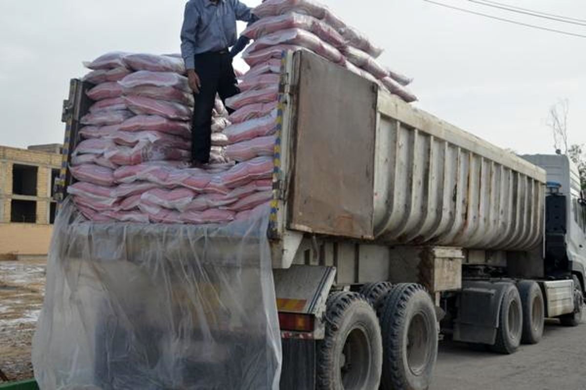 کشف ۷ تن برنج قاچاق در مرز پرویزخان