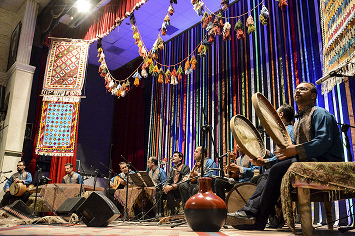 جشنواره موسیقی نواحی آبان در کرمان برگزار می‌شود