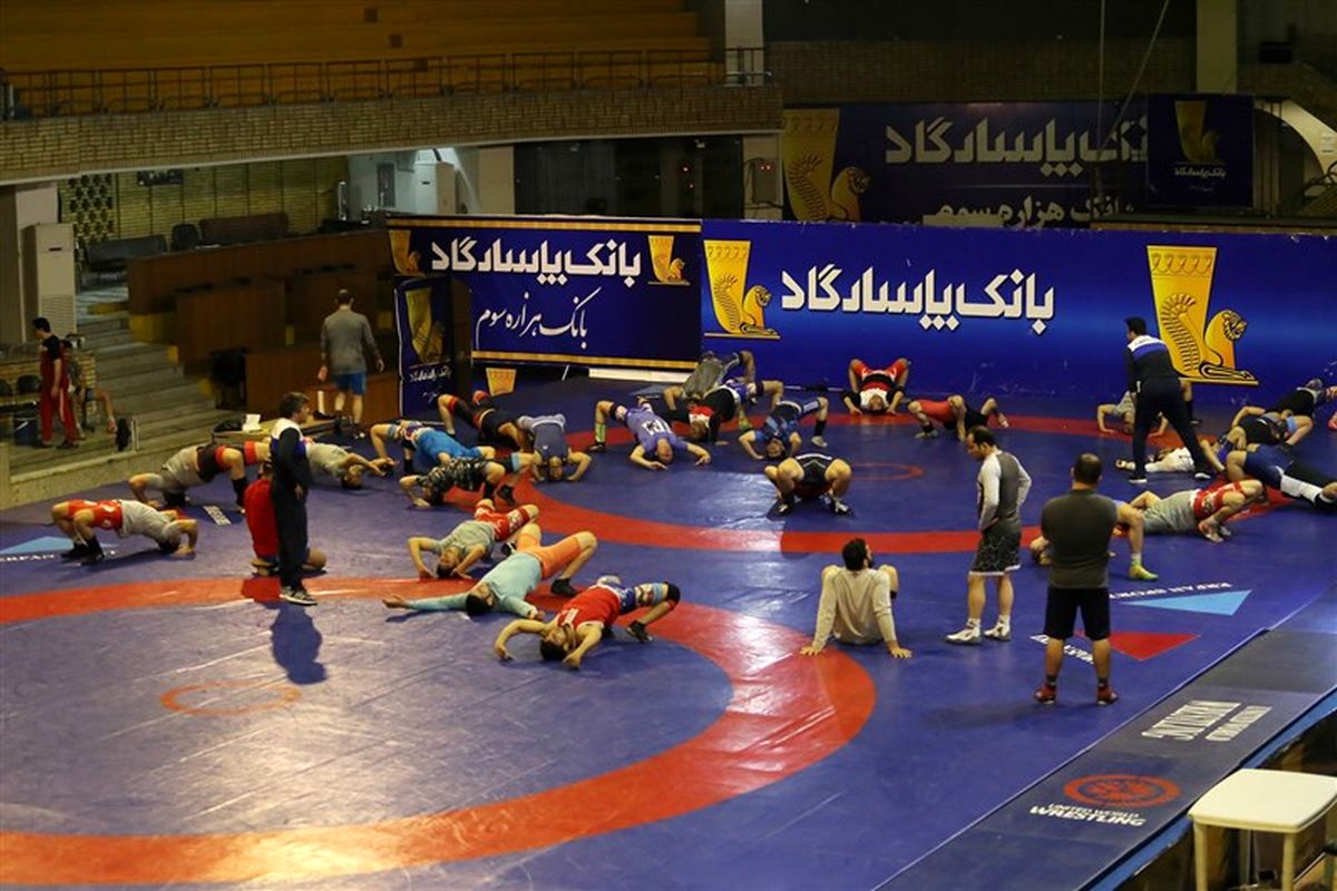اردوی تیم ملی کشتی آزاد جوانان در تهران برگزار می‌شود