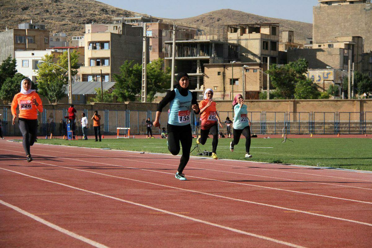 درخشش بانوان دونده همدانی در قهرمانی کشور