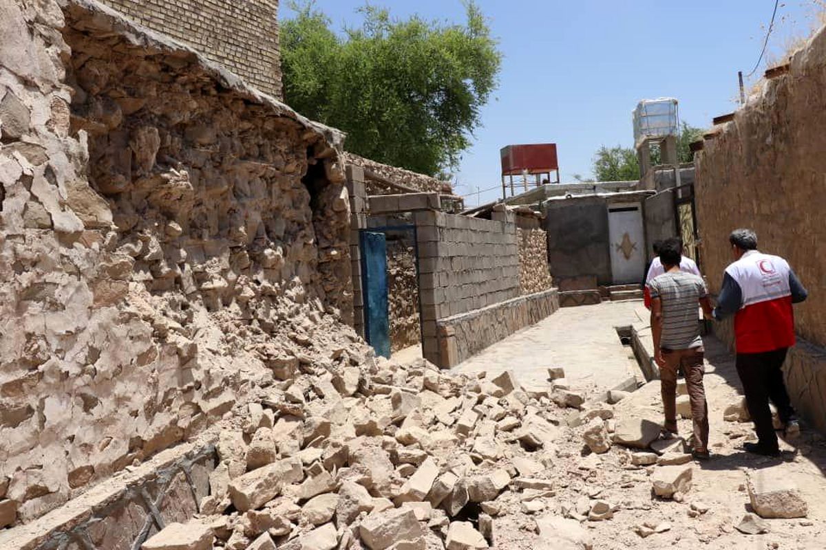 زلزله به یک هزار خانه آسیب زد