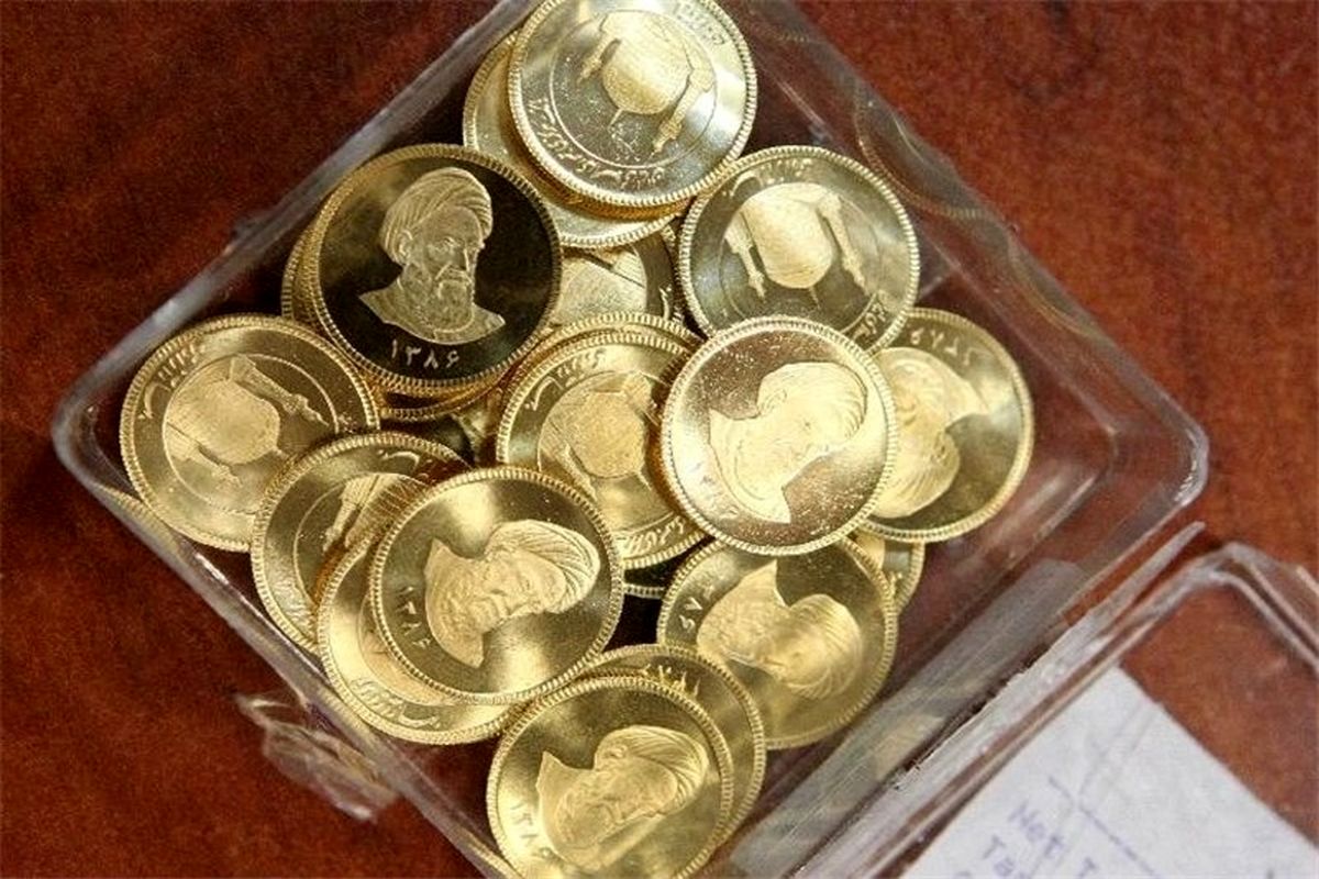 کشف ۲۰۰ سکه طلا از یک مسافر در فرودگاه امام خمینی