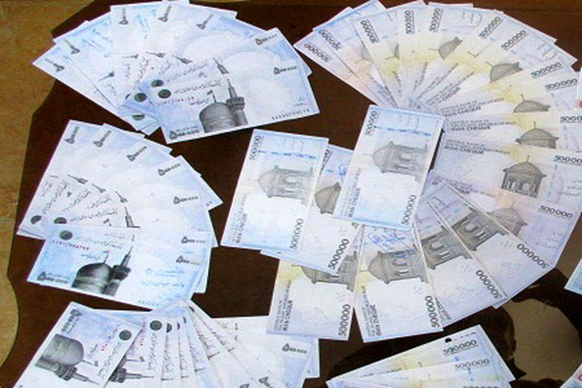 عامل توزیع چک پول‌های تقلبی در کرمانشاه دستگیر شد