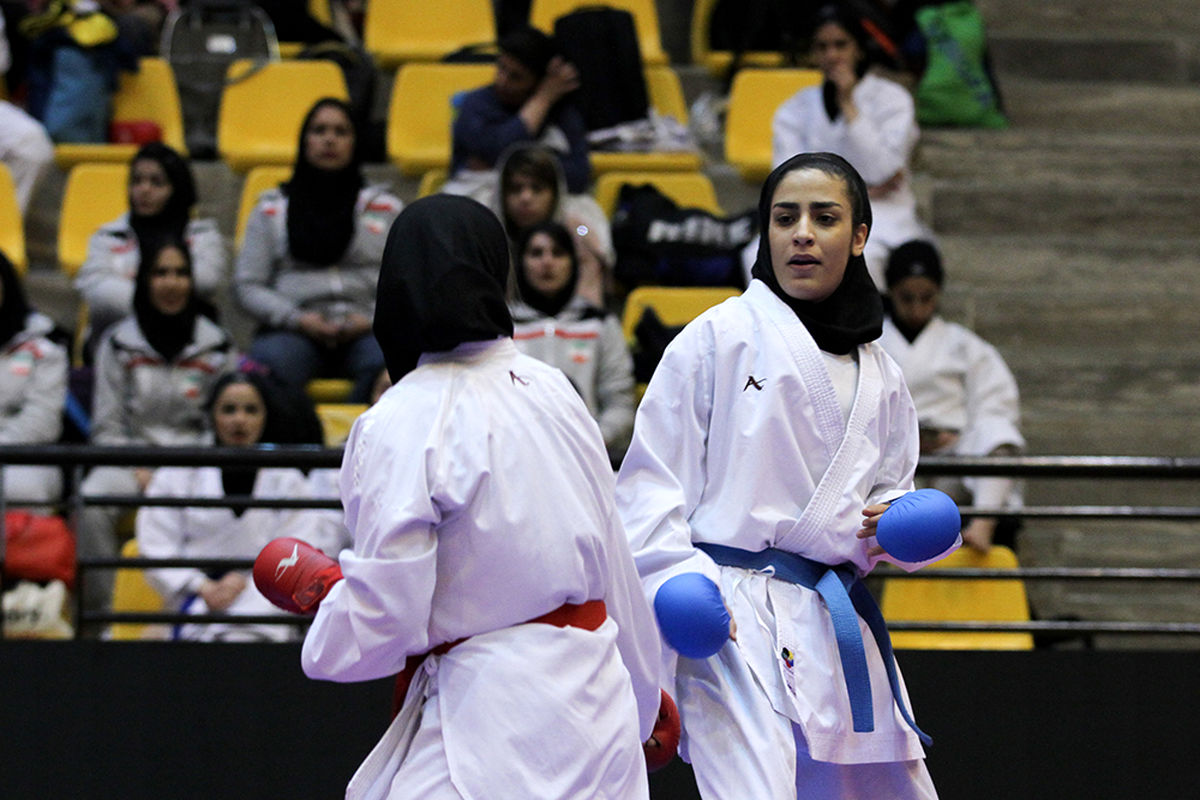 دو نشان نقره و برنز سهم تیم کردستان در لیگ کاراته وان کشور